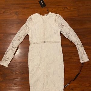pretty little thing white / lace dress